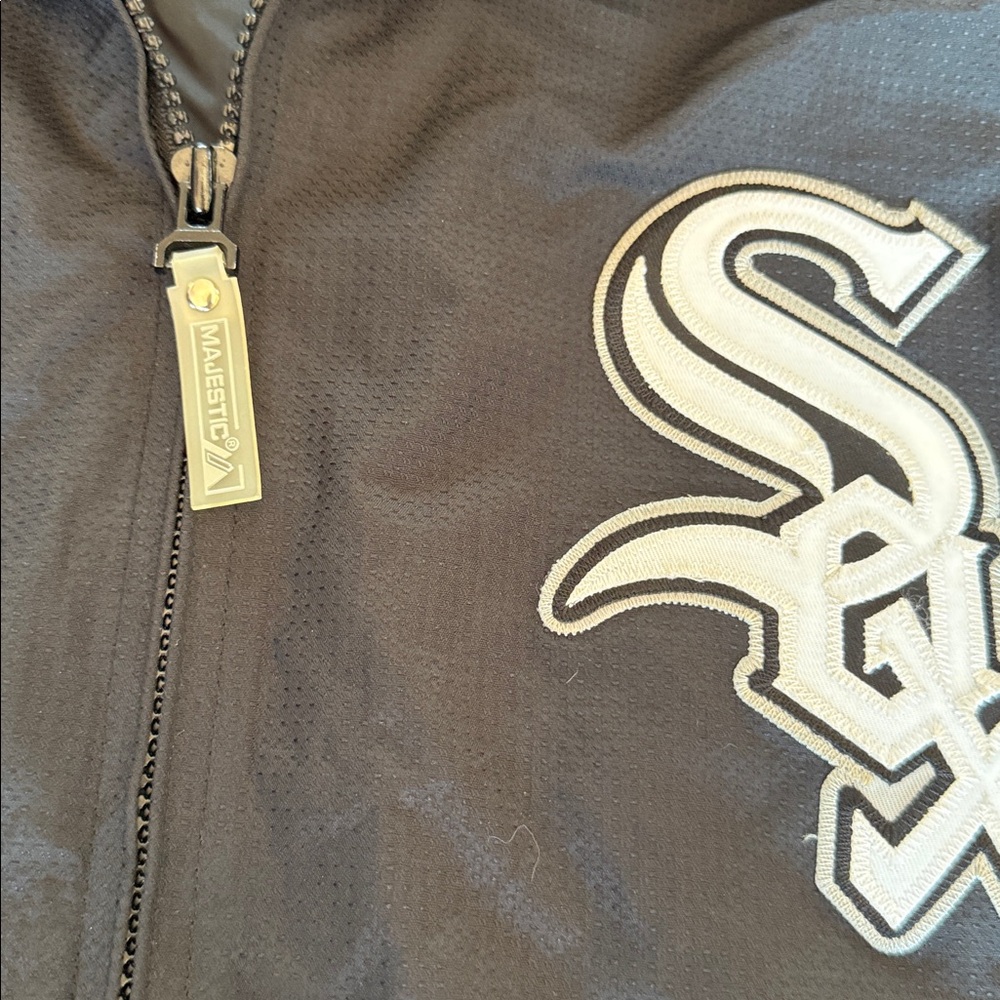 VTG Chicago White Sox MAJESTIC AUTHENTIC BLACK Nylon Bullpen Jacket SZ Youth XL - Picture 3 of 12